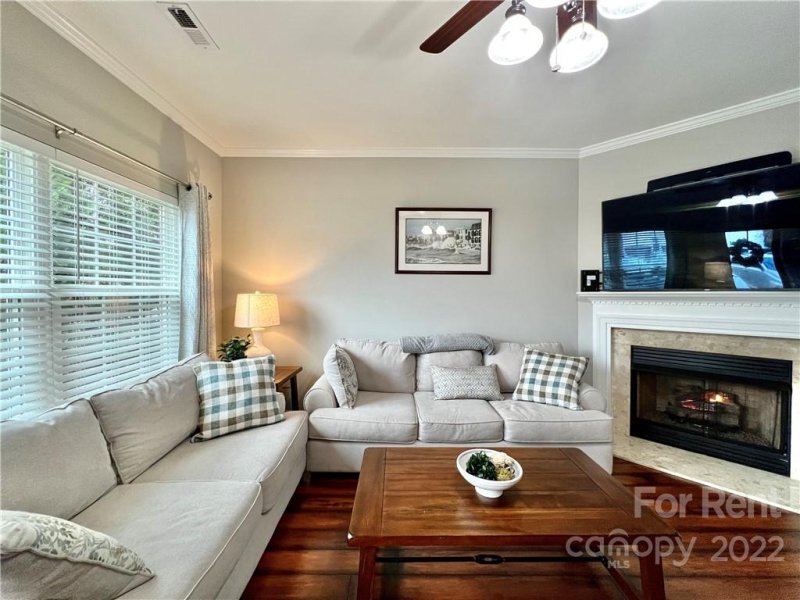 Property image 3 at 2460 Ryerson Court, Charlotte, NC 28213