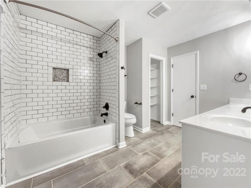 Property image 2 at 13805 Idle Drive, Matthews, NC 28105