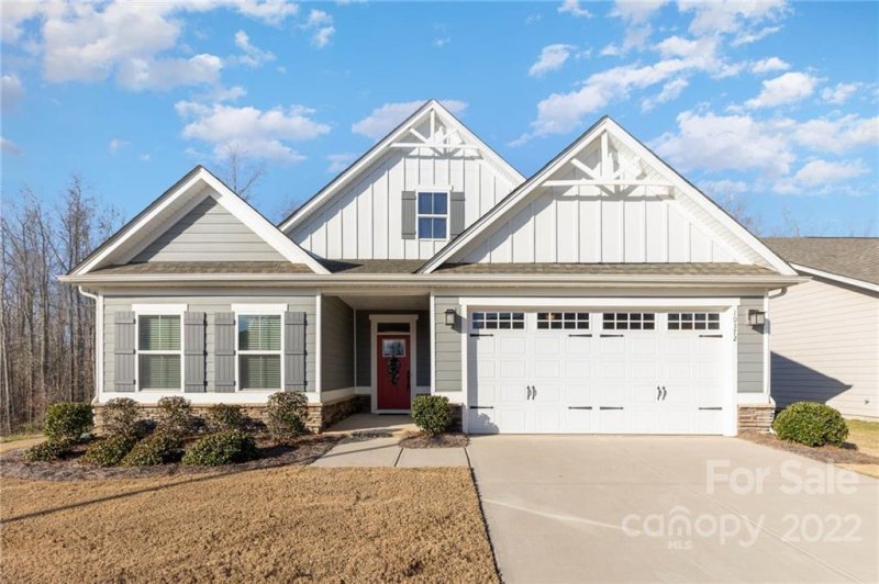 10372 Black Locust Lane