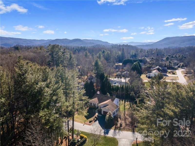 Property image 2 at 5 Manakiki Court, Etowah, NC 28729