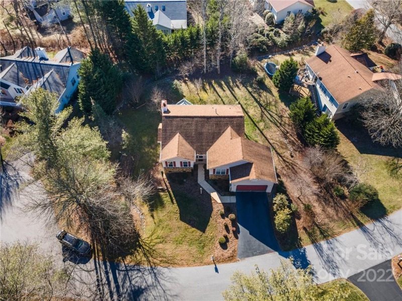 Property image 3 at 5 Manakiki Court, Etowah, NC 28729