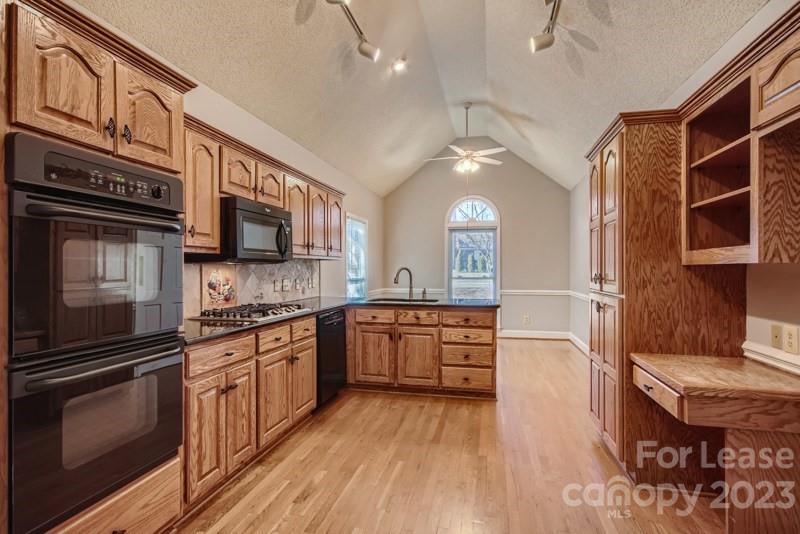 Property image 4 at 4832 Morris Glen Drive, Concord, NC 28027