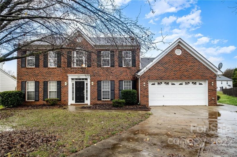 Property image 2 at 4711 Cadence Court, Charlotte, NC 28273