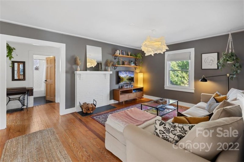 Property image 3 at 101 Morgan Street, Swannanoa, NC 28778