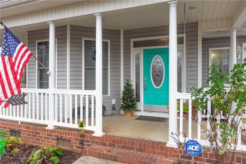 Property image 2 at 3535 Cambridge Place, Statesville, NC 28625