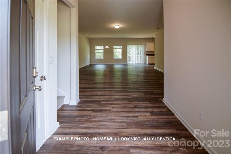 Property image 2 at 5008 Kings Pinnacle Drive, Kings Mountain, NC 28086