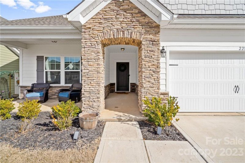 Property image 3 at 221 Canada Drive, Statesville, NC 28677