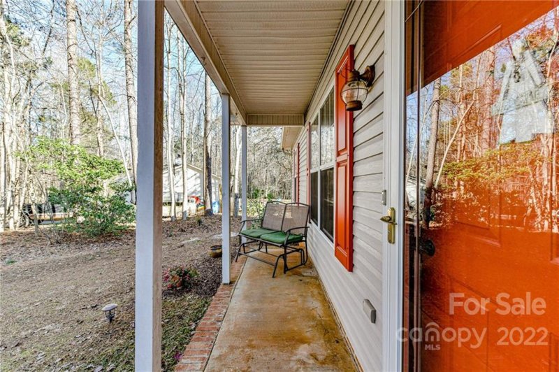 Property image 4 at 136 Creek Branch Drive, Mooresville, NC 28115