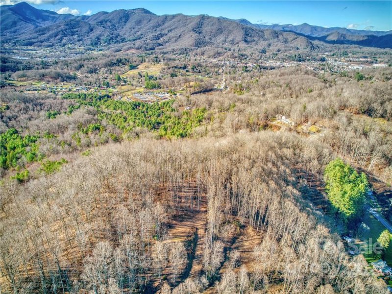 Property image 3 at 155 Quail Mountain Lane, Waynesville, NC 28786