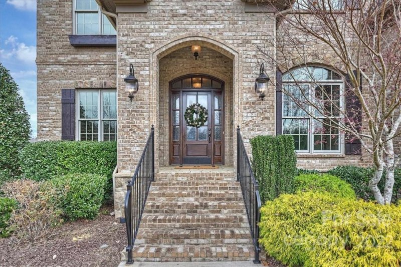 Property image 3 at 2003 Princessa Drive, Matthews, NC 28104