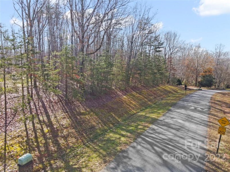 Property image 3 at 127 Harborgate Drive, Statesville, NC 28677