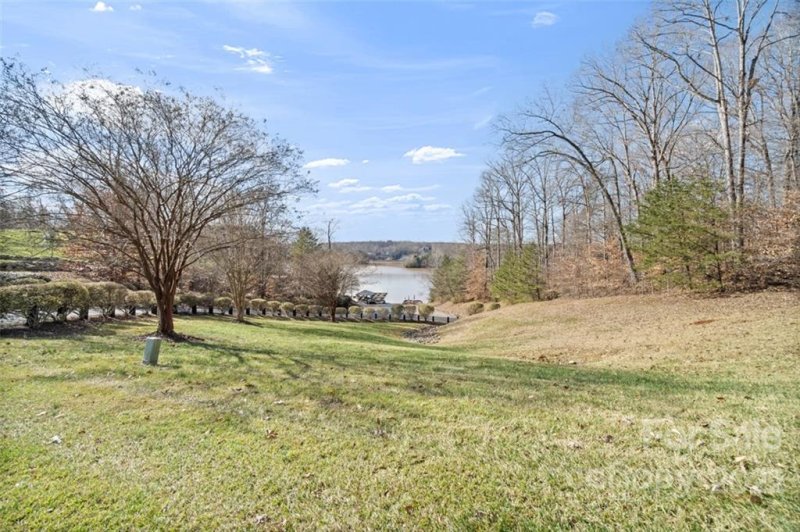 Property image 5 at 127 Harborgate Drive, Statesville, NC 28677