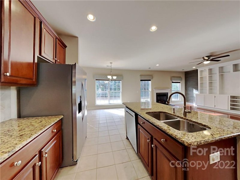 Property image 2 at 13920 Mill River Lane, Charlotte, NC 28273