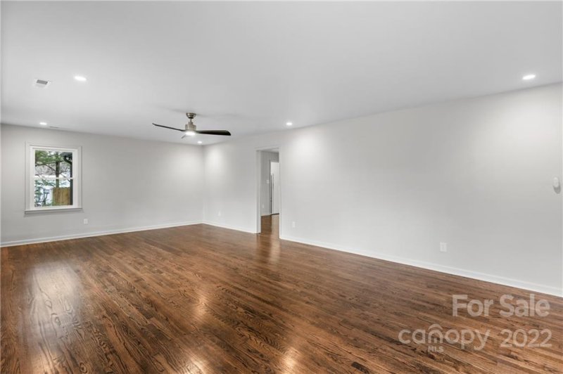 Property image 5 at 14 Crockett Avenue, Asheville, NC 28805