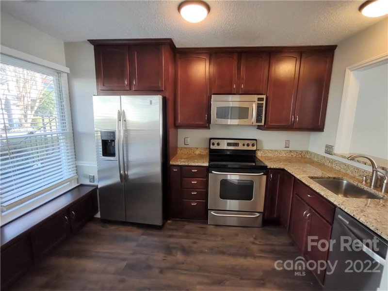 Property image 2 at 8206 Legare Court, Charlotte, NC 28210