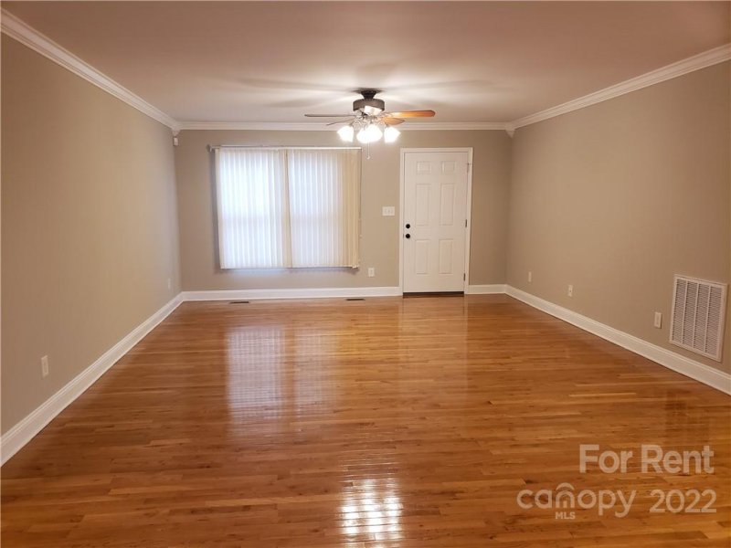 Property image 2 at 2165 Zion Church Road, Hickory, NC 28602