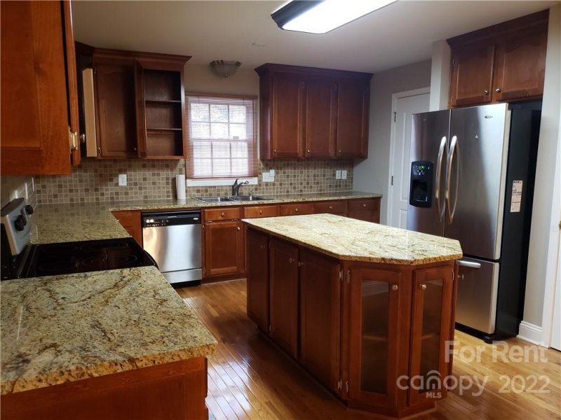 Property image 5 at 2165 Zion Church Road, Hickory, NC 28602