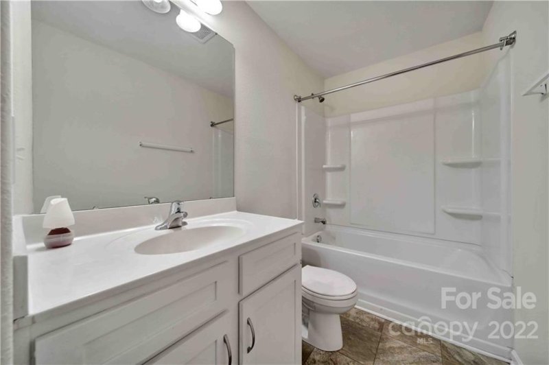 Property image 4 at 6907 Ware Road, Charlotte, NC 28212