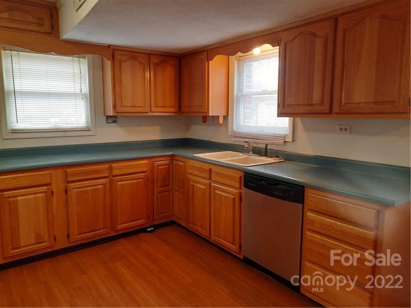 Property image 4 at 2829 Allen Road, Charlotte, NC 28269