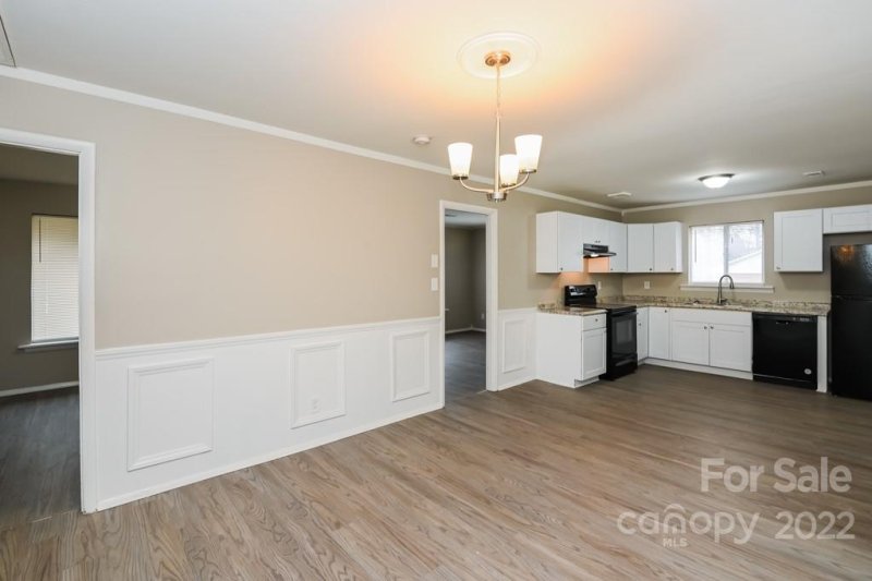 Property image 5 at 6601 Covecreek Drive, Charlotte, NC 28215