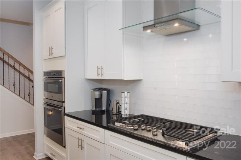 Property image 3 at 5217 Butternut Drive, Charlotte, NC 28215