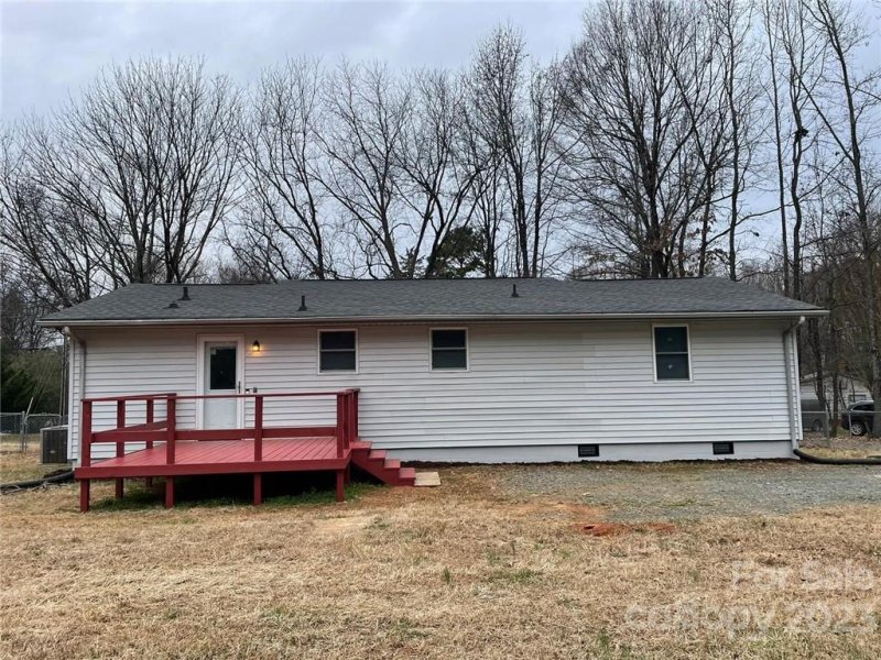 Property image 4 at 8116 Dow Road, Charlotte, NC 28269