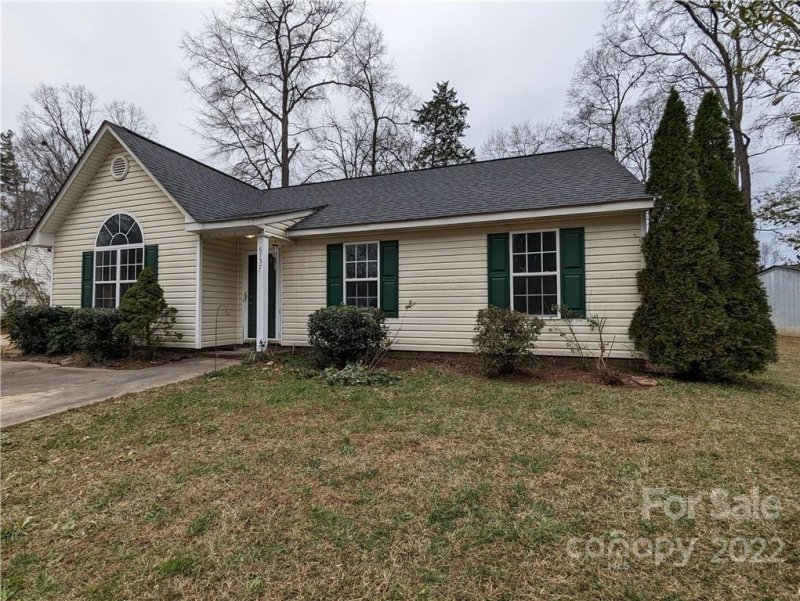 Property image 4 at 6737 1st Avenue, Indian Trail, NC 28079