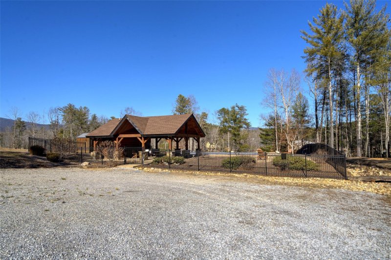 Property image 4 at 214 Ridge Point Road, Nebo, NC 28761