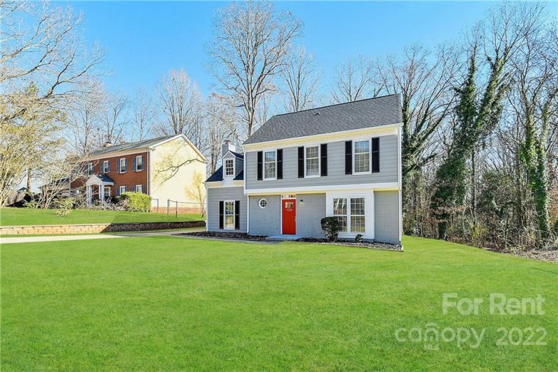 Property image 3 at 7120 Amarillo Drive, Charlotte, NC 28262