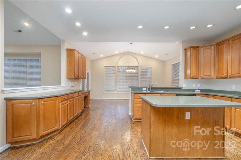 Property image 5 at 364 Glencrest Drive, Stanley, NC 28164