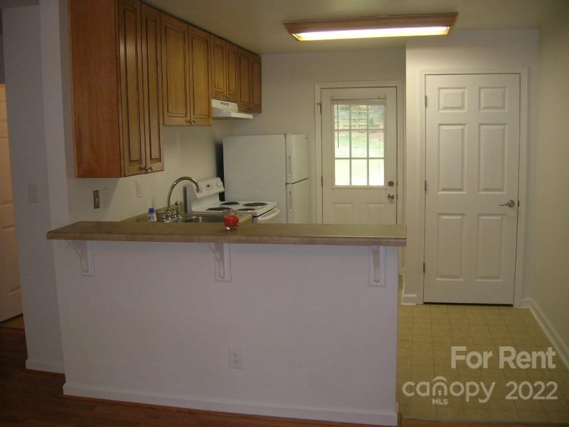 Property image 2 at 2316 Woodbridge Drive, Gastonia, NC 28056