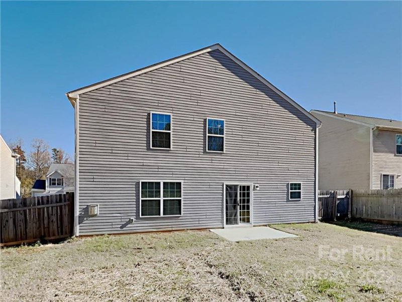 Property image 2 at 5615 Graypark Drive, Charlotte, NC 28269