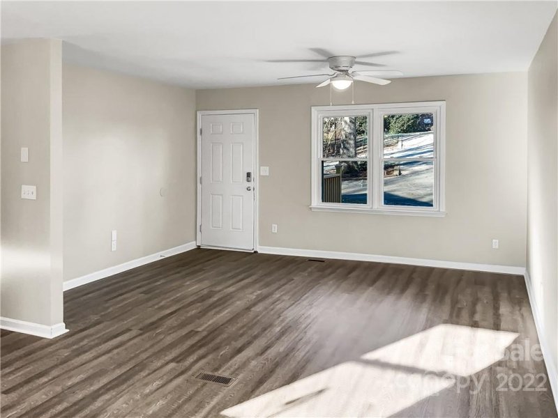 Property image 3 at 210 Norton Road, Mount Holly, NC 28120