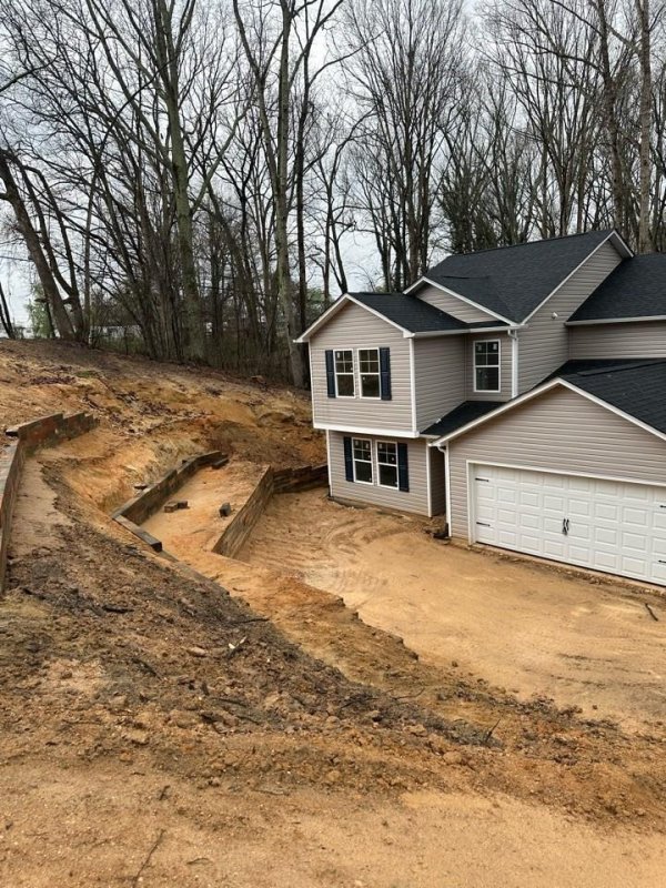 Property image 2 at 107 Crown Court, Kings Mountain, NC 28086