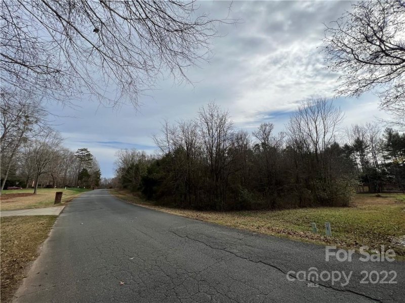 Property image 3 at 114 Windsor Greene Drive, Monroe, NC 28110