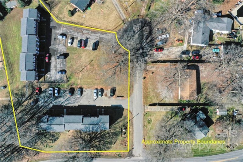 Property image 3 at 101 109 Delmont Court, Bessemer City, NC 28016