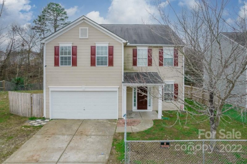 1201 Jordans Pond Lane