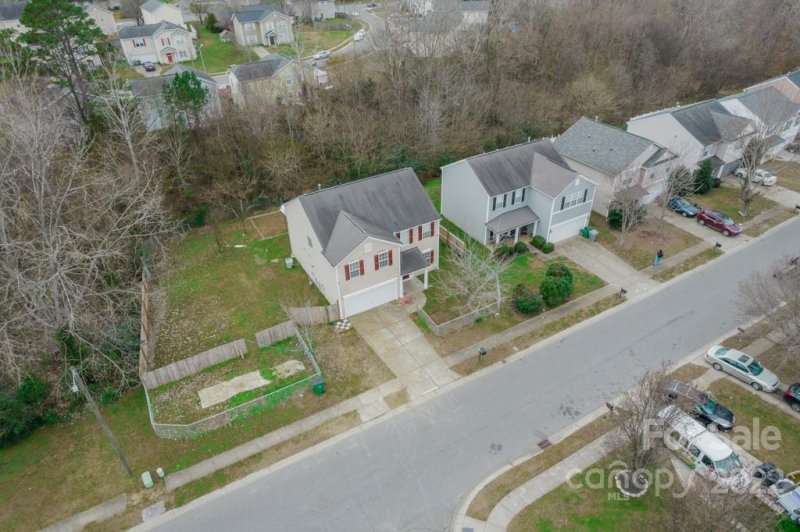 Property image 4 at 1201 Jordans Pond Lane, Charlotte, NC 28214