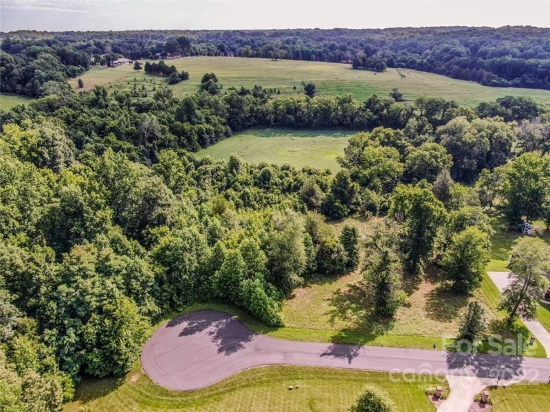 Property image 4 at 200 Natures Trail, Statesville, NC 28625