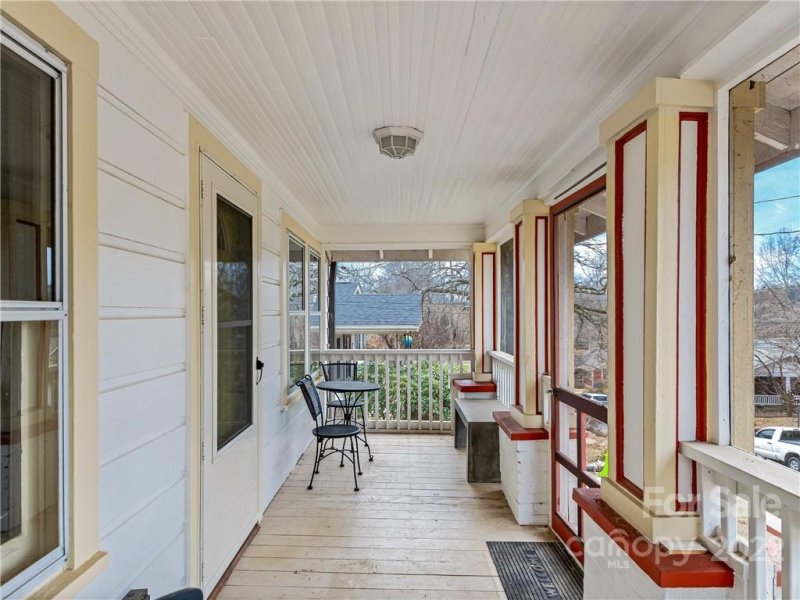 Property image 3 at 72 Middlemont Avenue, Asheville, NC 28806