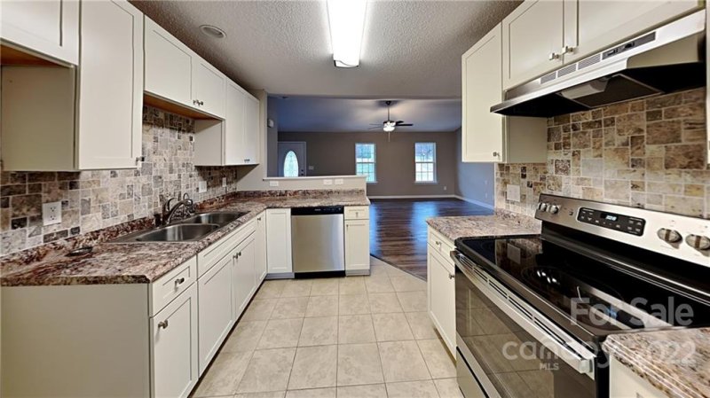 Property image 4 at 170 State Park Road, Troutman, NC 28166