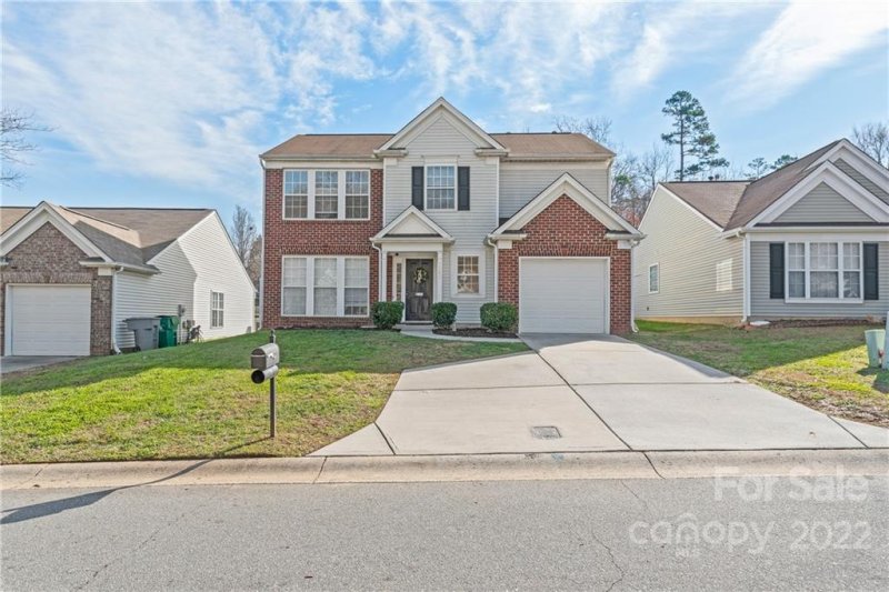 Property image 2 at 7342 Balancing Rock Court, Charlotte, NC 28262