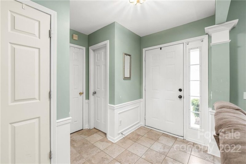 Property image 5 at 7342 Balancing Rock Court, Charlotte, NC 28262