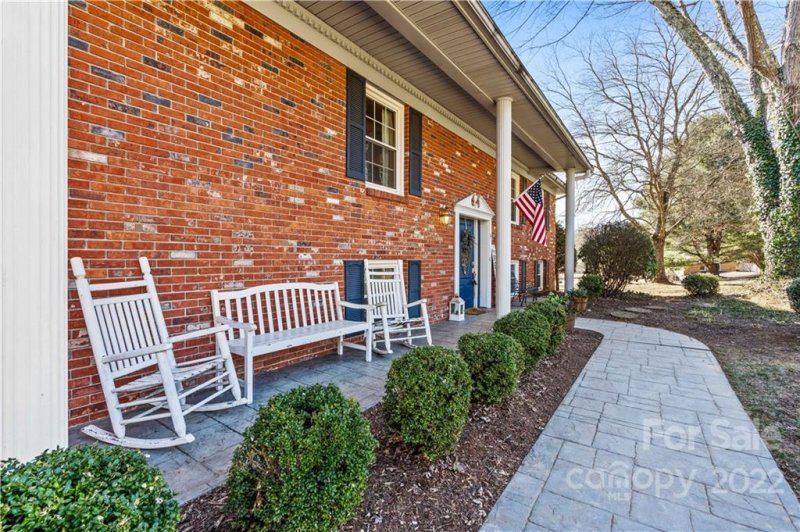 Property image 3 at 9 Glencliff Road, Candler, NC 28715