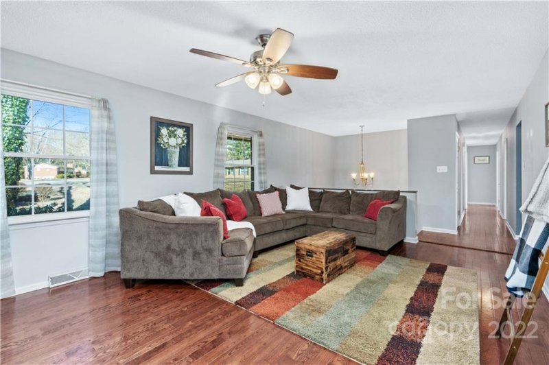 Property image 5 at 9 Glencliff Road, Candler, NC 28715