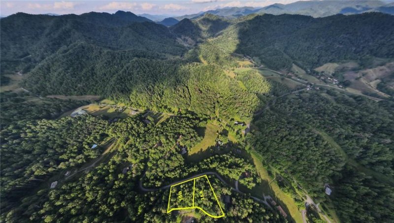 Property image 4 at 58 Cherie Court, Mars Hill, NC 28754