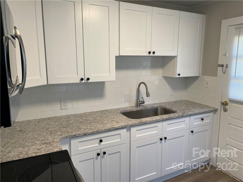 Property image 5 at 1306 Oaklawn Avenue, Charlotte, NC 28206