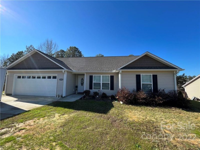 Property image 2 at 5118 Sedgefield Drive, Lancaster, SC 29720