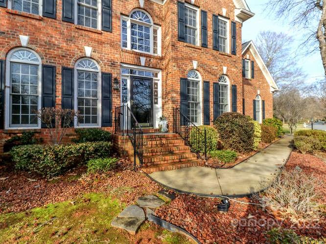 Property image 3 at 1101 Over Stream Lane, Matthews, NC 28105