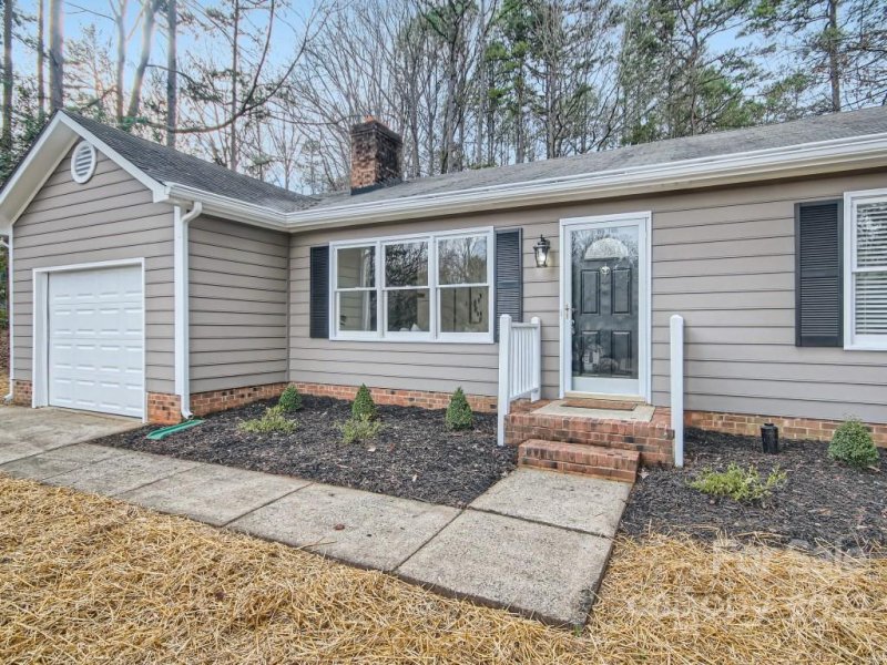 Property image 4 at 401 Southland Road, Huntersville, NC 28078